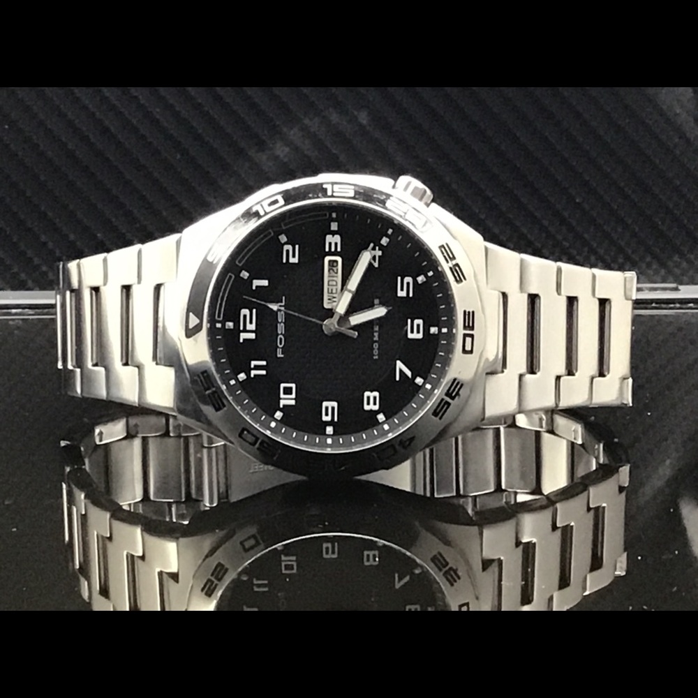 Fossil Watch - image 1